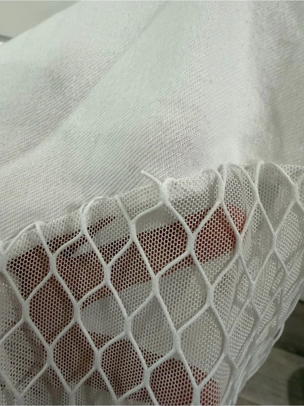 ALO - white Mesh Crop Hoodie front zipper FLAWS SEE!